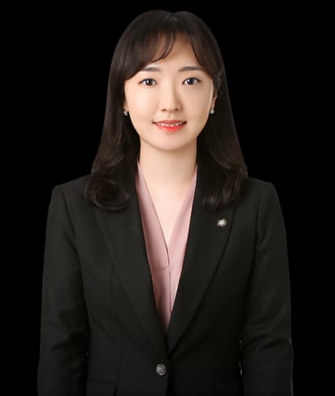 안산전자상거래법변호사 김유정